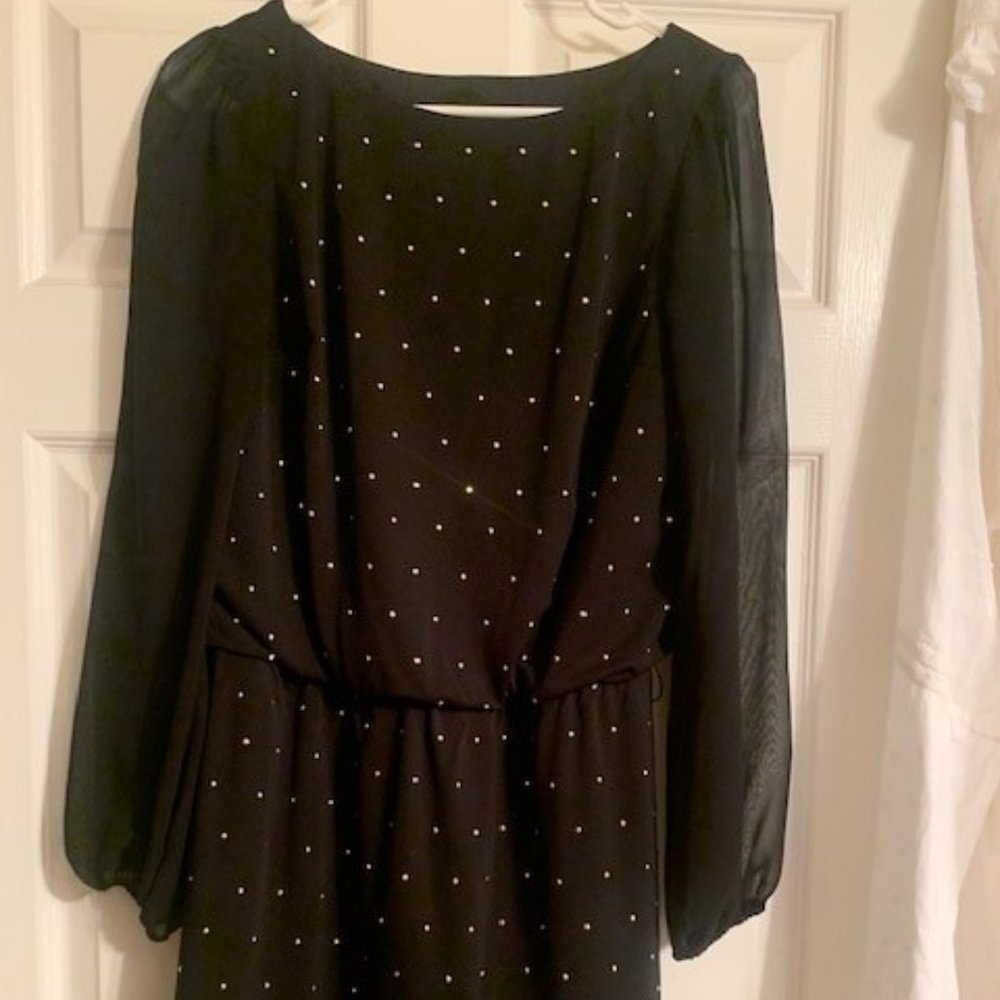 LADIES BLACK/GOLD DRESS WHITE HOUSE BLACK MARKET SIZE 4